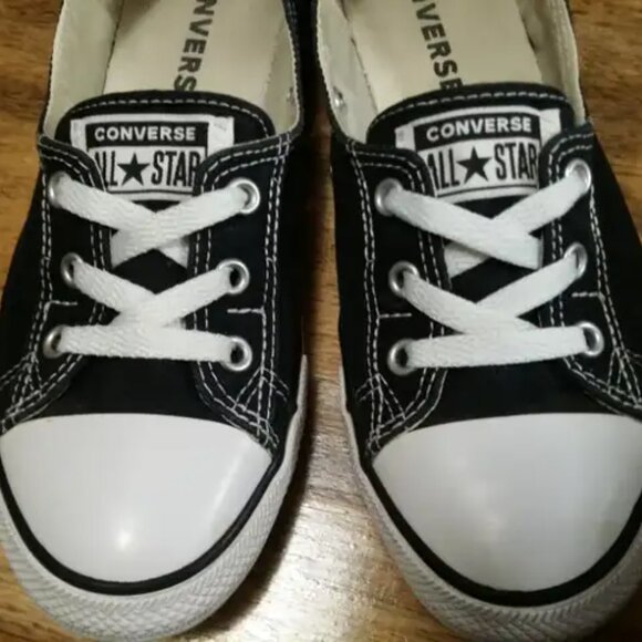 Women's Black Converse All Stars Low Top- Size 7 and 7.5 - Picture 3 of 10